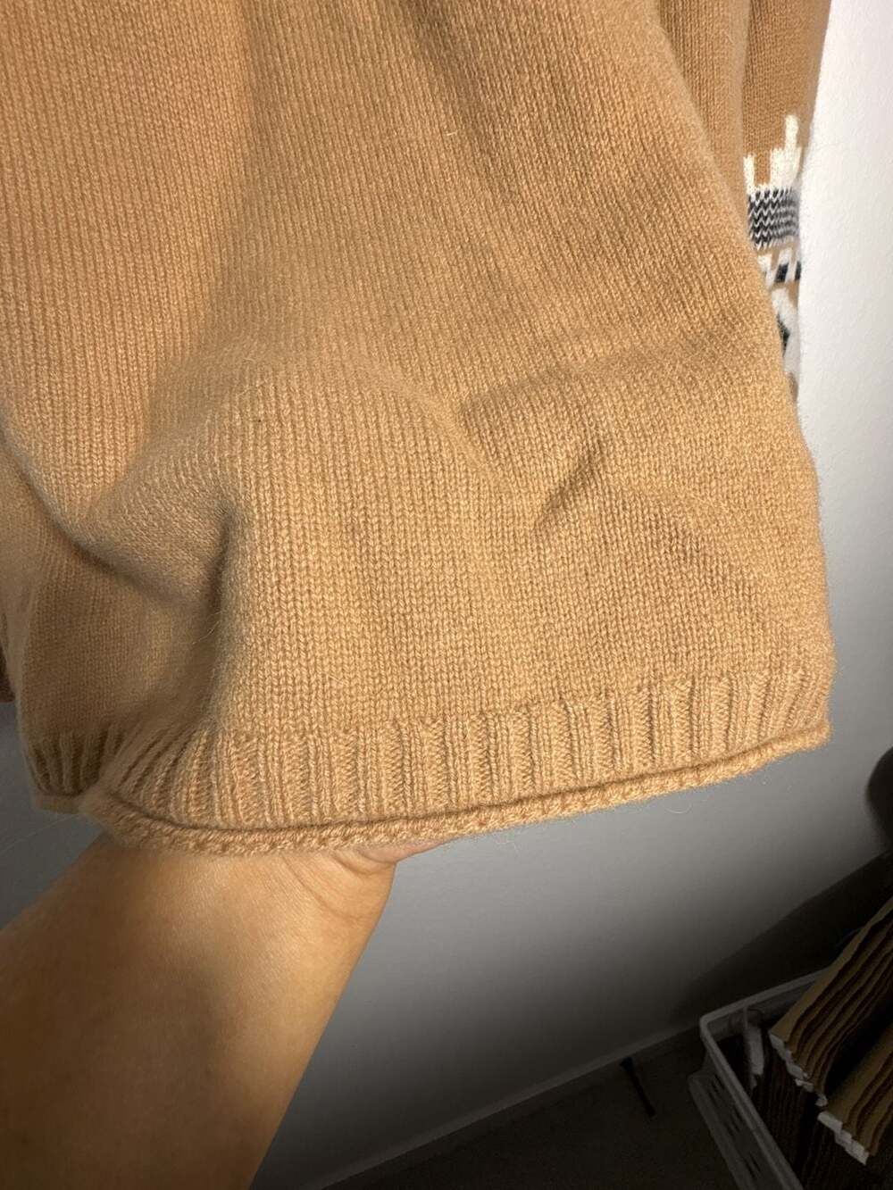 Alashan Cashmere Fair Isle Sweater Tan White Black Size M - Picture 9 of 10